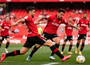 米兰体育官方网站-赫罗纳队主场失利，积分榜下滑