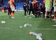 米兰百家乐-精彩比赛场面营造紧张氛围，球迷热情高涨的简单介绍