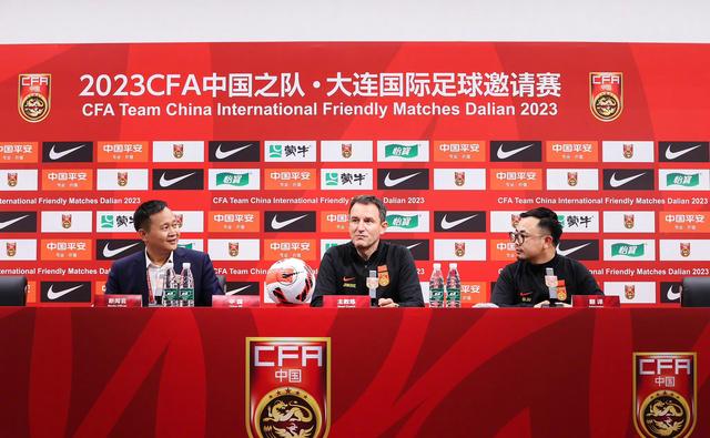 澳大利亚队在友谊赛中赢得胜利积累信心的简单介绍 澳大利亚队在友谊赛中赢得胜利积累信心的简单介绍