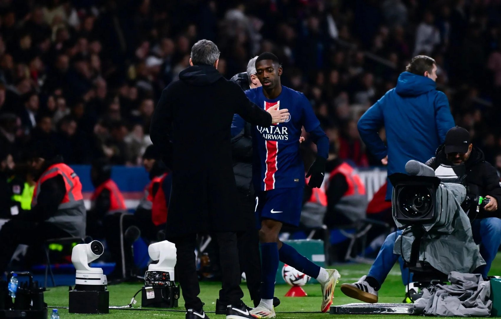 巴黎圣日耳曼惜败曼城，无缘欧冠决赛！