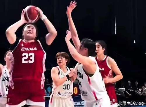 利尔斯带队击败敌手，取得胜利