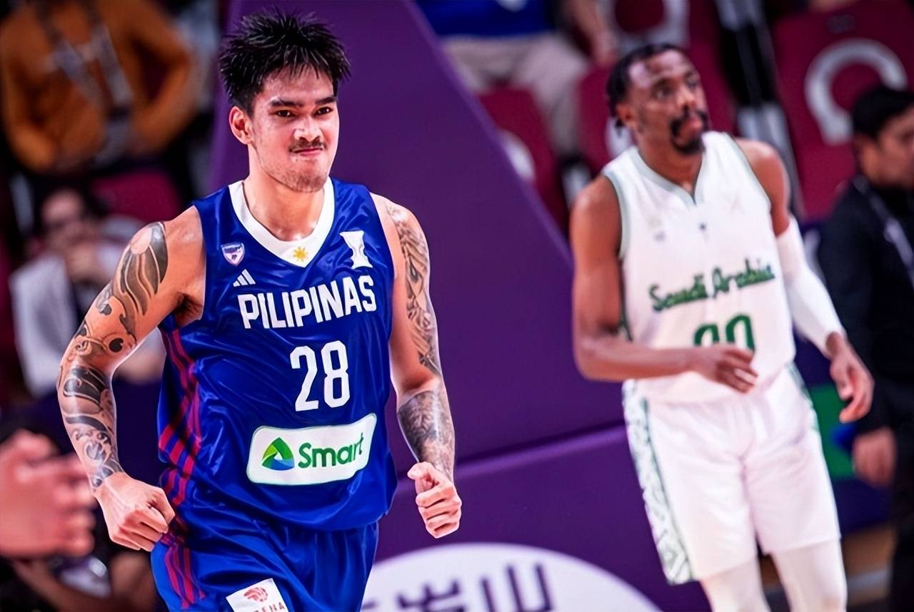 东道主球队不敌来袭对手，失利难免