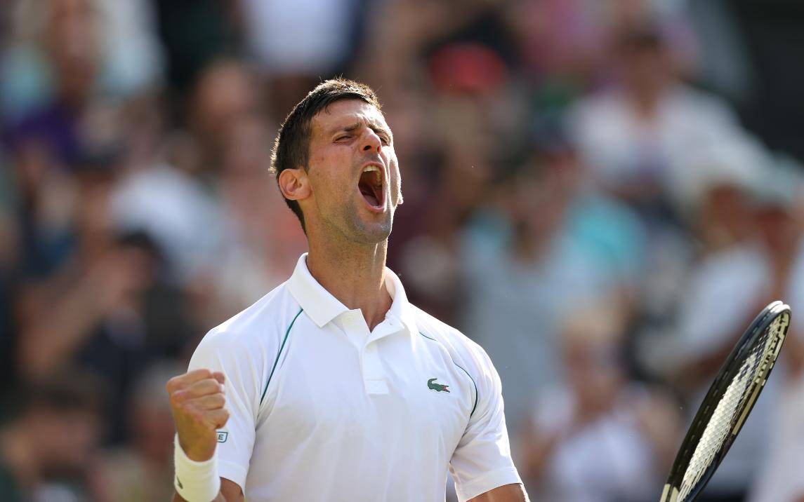 关于美国网球队完胜澳大利亚网球队，费德勒打破历史纪录的信息