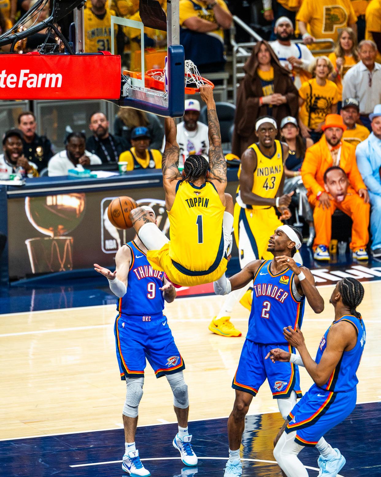 步行者再胜魔术,现在总比分2-1领先的简单介绍 步行者再胜魔术,现在总比分2-1领先的简单介绍