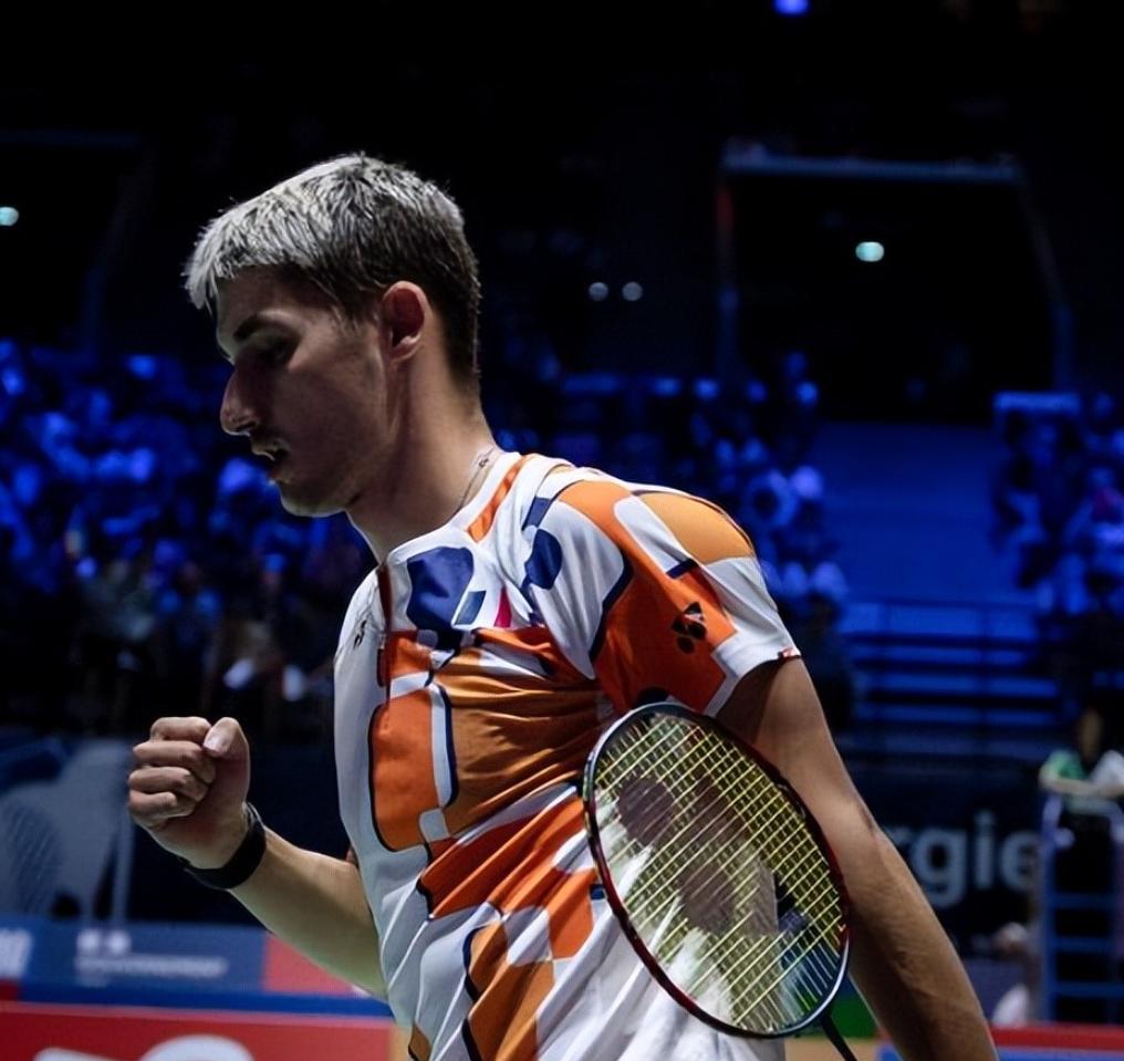 包含德国队险胜法国队，安赛龙高光表现的词条